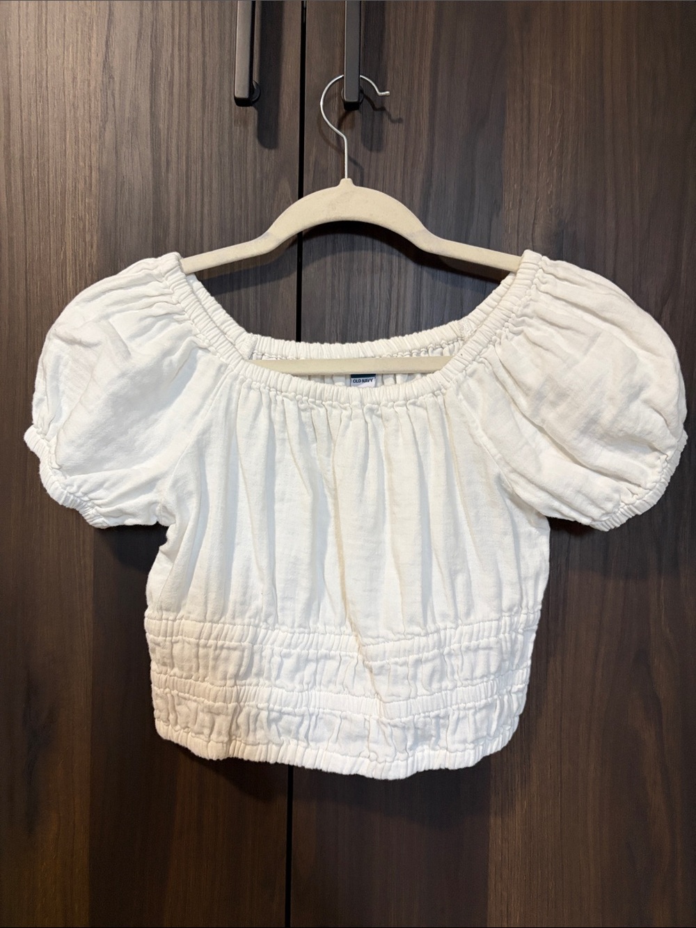 Old Navy White Puff Sleeve Smocked Crop Top and skirt